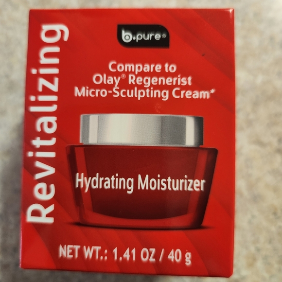 B Pure Revitalizing Hydrating Moisturizer New Vitamins B3 B5 Hyaluronic Acid - Picture 1 of 6